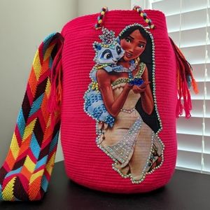 Wayuu Handmade Bag/ Pocahontas/ Pink- Fuchsia/ Size L